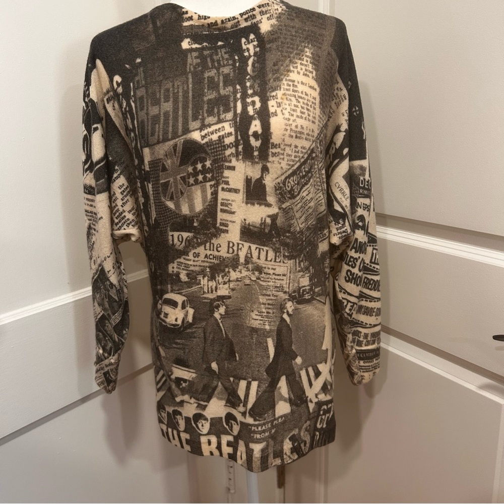 Blue area cashmere pullover women’s sweater the Beatles all over print see flaws